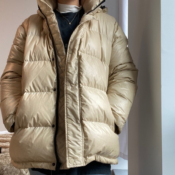 Aritzia Jackets & Blazers - Aritzia Super Puff